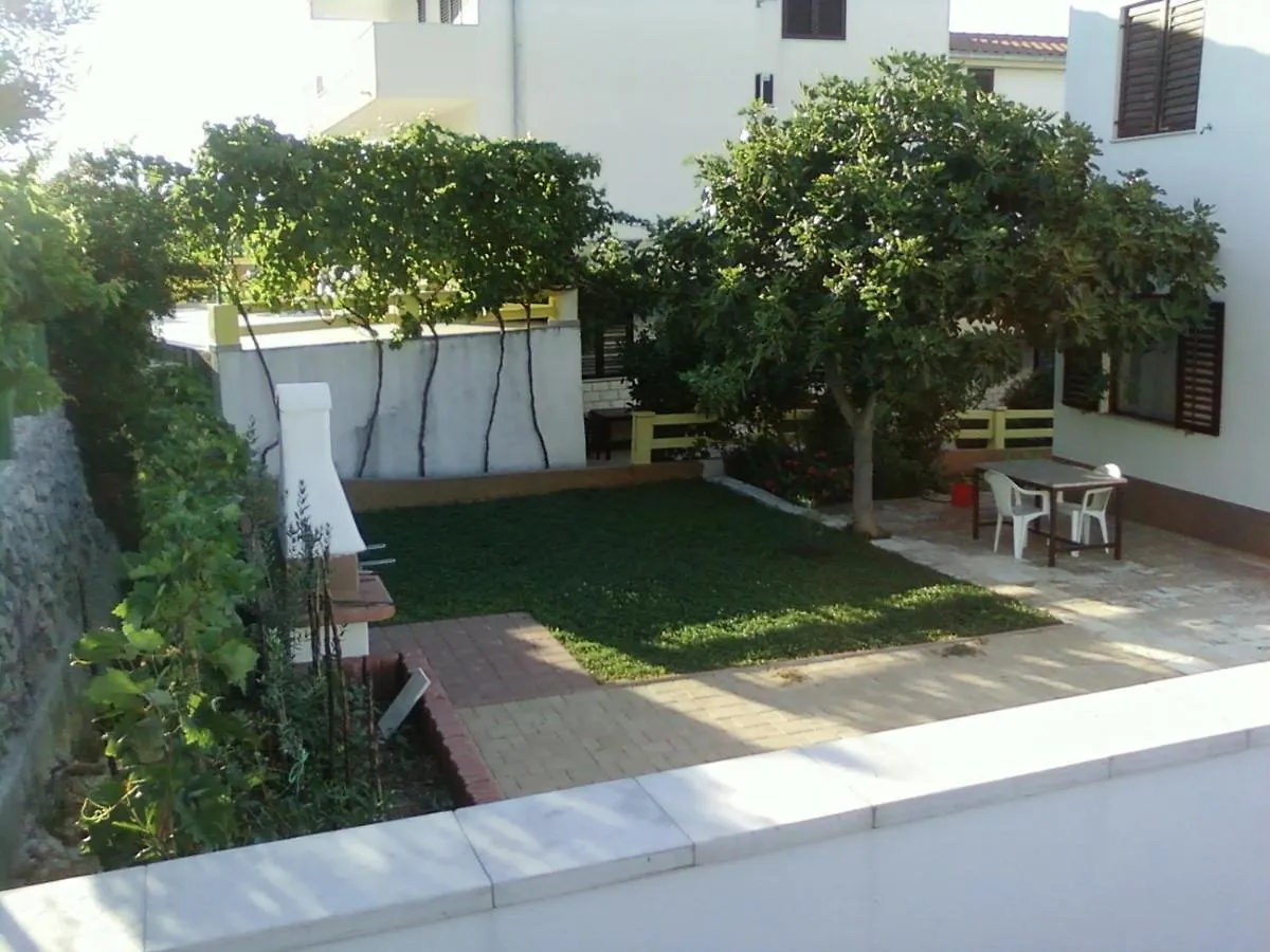 Apartments By The Sea Slatine, Ciovo - 15916 0*, Slatine Croatia